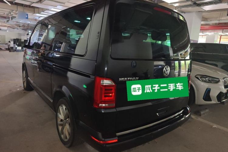 Used Volkswagen Multivan 2017 2.0 TSI Two-Wheel Drive Luxury Edition 7 Seats Rear Left 45 Deg