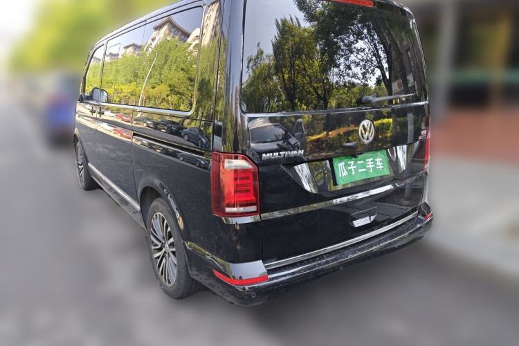 Used Volkswagen Multivan 2017 2.0 TSI 4x4 Prestige Edition 7-Seater Rear Left 45 Deg