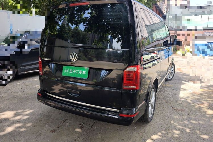 Used Volkswagen Multivan 2017 2.0 TSI Two-Wheel Drive Luxury Edition 7 Seats Rear Right 45 Deg
