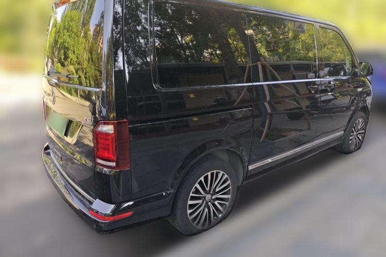 Used Volkswagen Multivan 2017 2.0 TSI 4x4 Prestige Edition 7-Seater Rear Right 45 Deg