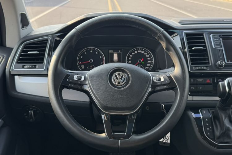 Used Volkswagen Multivan 2017 2.0 TSI 4x4 Prestige Edition 7-Seater Steering Wheel