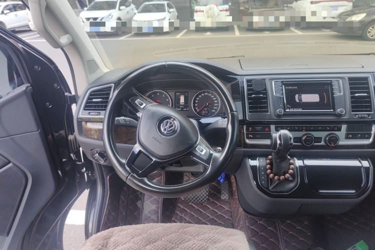 Used Volkswagen Multivan 2017 2.0 TSI Two-Wheel Drive Luxury Edition 7 Seats Steering Wheel