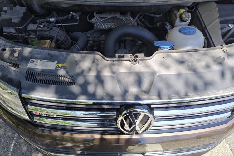Used Volkswagen Multivan 2017 2.0 TSI 4x4 Prestige Edition 7-Seater Engine Bay