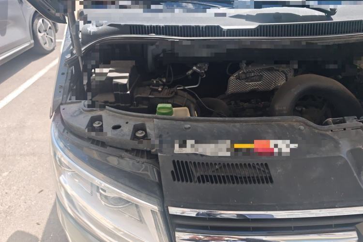 Used Volkswagen Multivan 2017 2.0 TSI 4x4 Prestige Edition 7-Seater Engine Bay Right