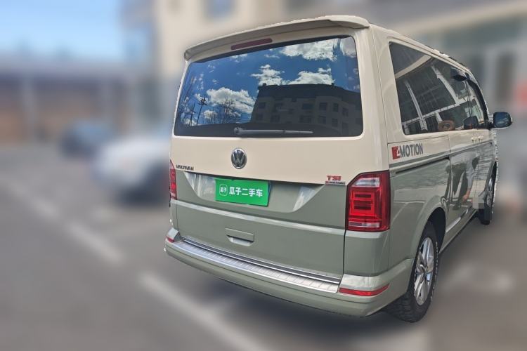 Used Volkswagen Multivan 2017 2.0 TSI 4x4 Prestige Edition 7-Seater Rear Right 45 Deg
