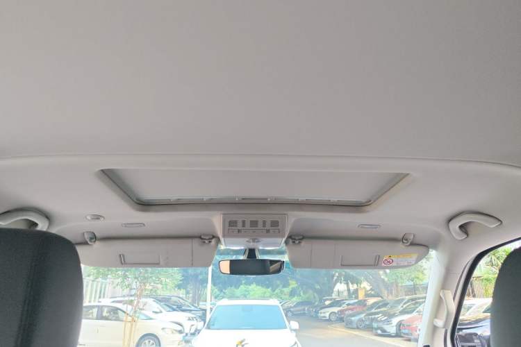 Used Volkswagen Multivan 2017 2.0 TSI 4x4 Prestige Edition 7-Seater Headliner