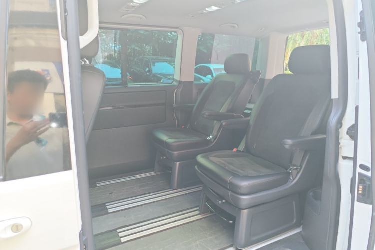 Used Volkswagen Multivan 2017 2.0 TSI 4x4 Prestige Edition 7-Seater Left Rear Seat