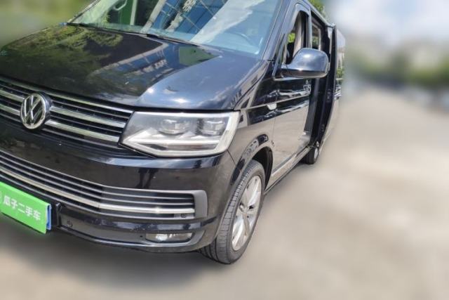 Ojetý Volkswagen Multivan 2018 2.0 TSI Two-Wheel-Drive Luxury Edition 7 Seats