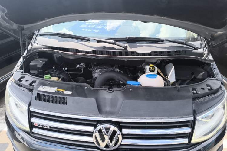 Used Volkswagen Multivan 2018 2.0 TSI 4x4 Prestige Edition 7-Seater Engine Bay