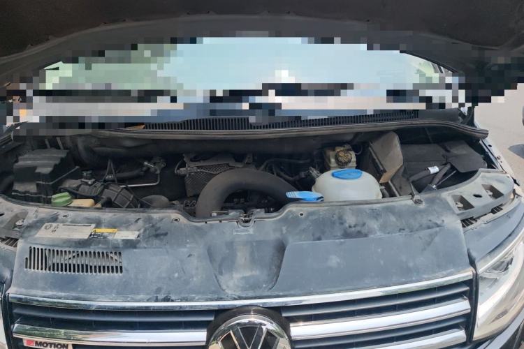 Used Volkswagen Multivan 2018 2.0 TSI 4x4 Explorer Edition 7-Seater Engine Bay