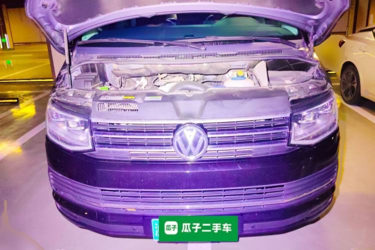 Used Volkswagen Multivan 2018 2.0 TSI Two-Wheel-Drive Luxury Edition 7 Seats Engine Bay