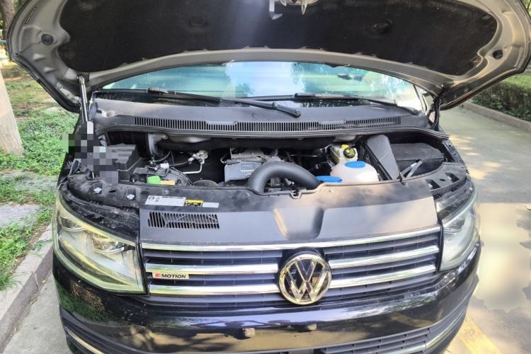 Used Volkswagen Multivan 2018 2.0 TSI 4x4 Prestige Edition 7-Seater Engine Bay