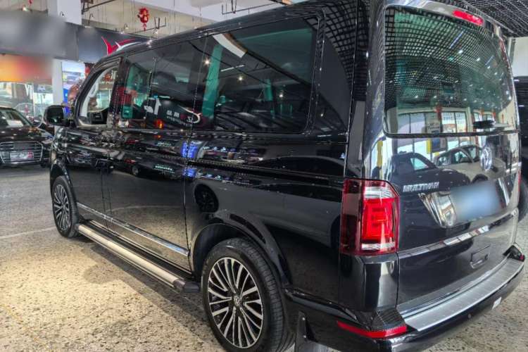 Used Volkswagen Multivan 2018 2.0 TSI 4x4 Prestige Edition 7-Seater Exterior 2