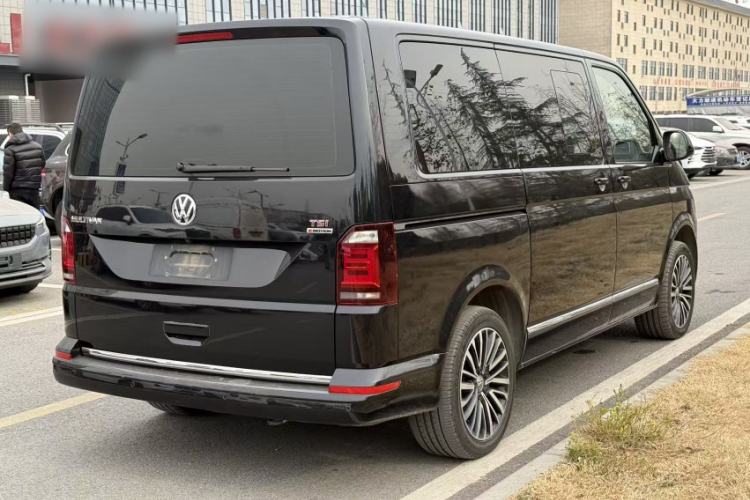 Used Volkswagen Multivan 2018 2.0 TSI 4x4 Prestige Edition 7-Seater Exterior 4