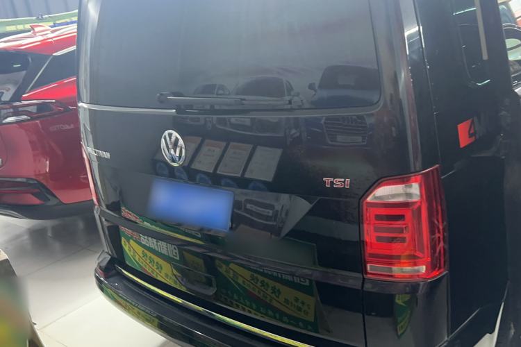 Used Volkswagen Multivan 2018 2.0 TSI Two-Wheel-Drive Luxury Edition 7 Seats Exterior 4