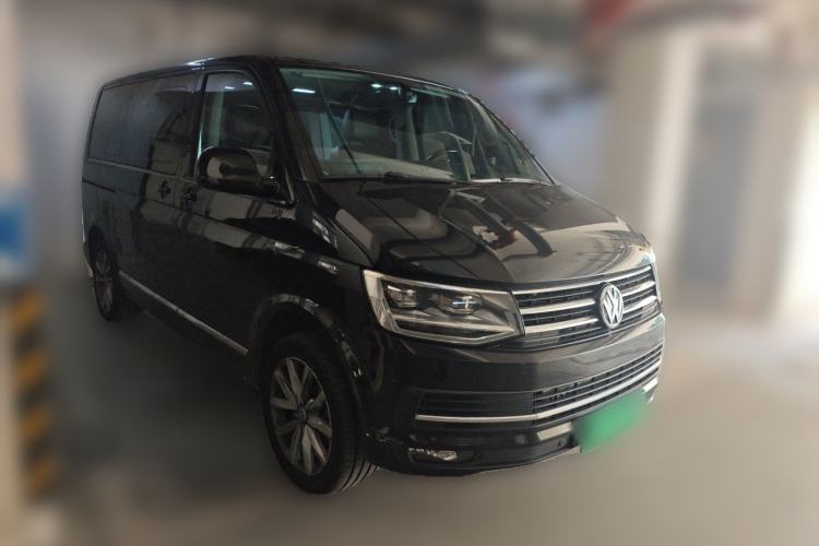 Used Volkswagen Multivan 2018 2.0 TSI Two-Wheel-Drive Luxury Edition 7 Seats Front Right 45 Deg