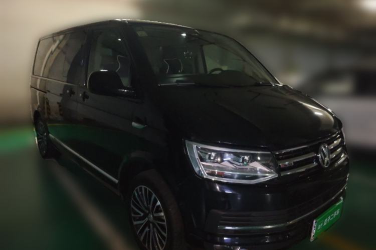 Used Volkswagen Multivan 2018 2.0 TSI 4x4 Prestige Edition 7-Seater Front Right 45 Deg