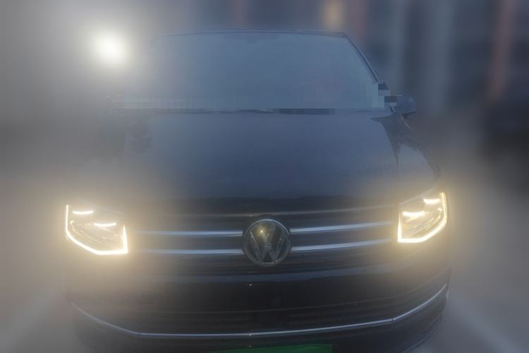 Used Volkswagen Multivan 2018 2.0 TSI 4x4 Prestige Edition 7-Seater Front