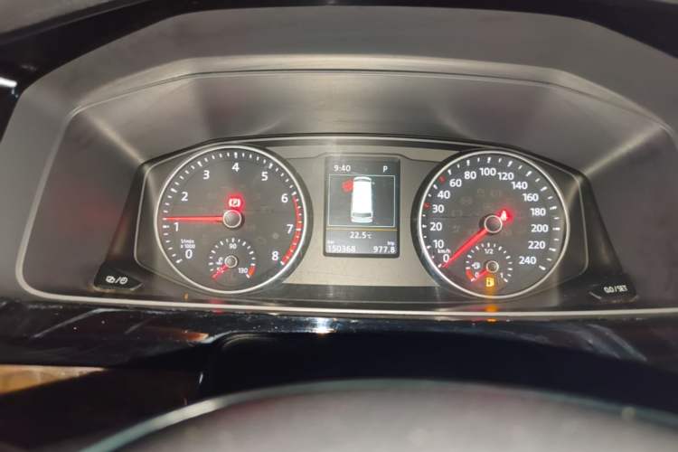 Used Volkswagen Multivan 2018 2.0 TSI Two-Wheel-Drive Luxury Edition 7 Seats Instrument Cluster