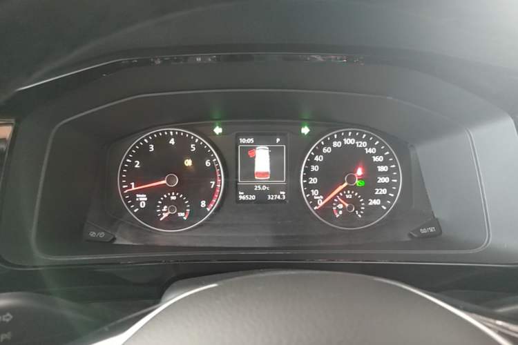 Used Volkswagen Multivan 2018 2.0 TSI Two-Wheel-Drive Luxury Edition 7 Seats Instrument Cluster