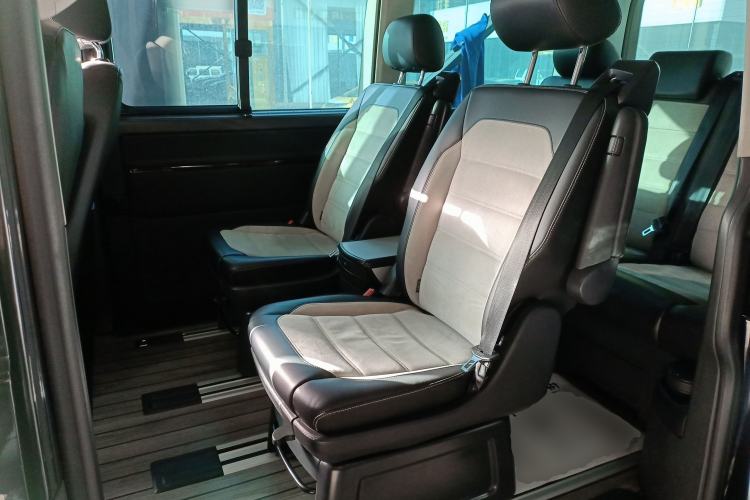 Used Volkswagen Multivan 2018 2.0 TSI Four-Wheel Drive Comfort Edition 7-Seater Left Rear Seat