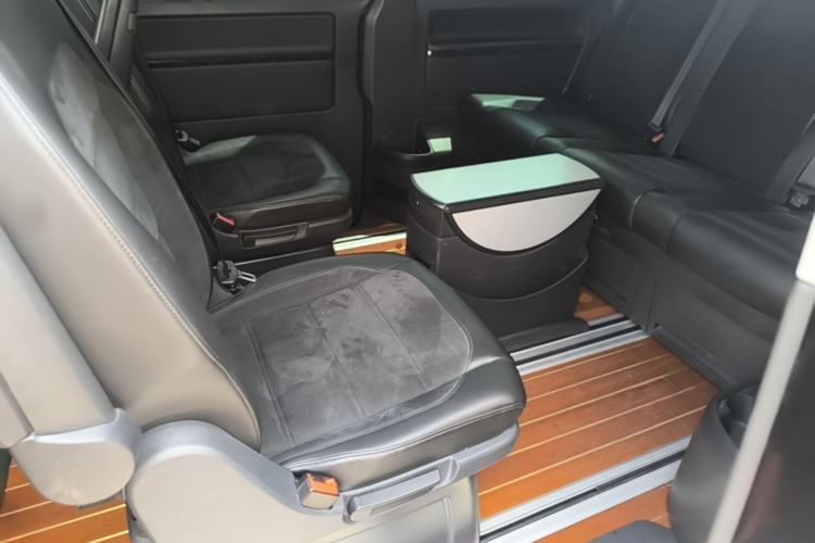 Used Volkswagen Multivan 2018 2.0 TSI 4x4 Prestige Edition 7-Seater Left Rear Seat