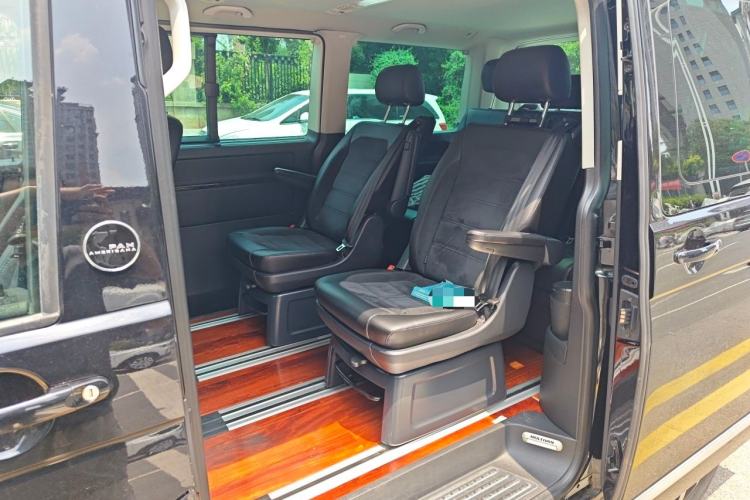 Used Volkswagen Multivan 2018 2.0 TSI 4x4 Explorer Edition 7-Seater Left Rear Seat
