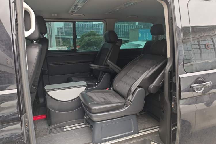 Used Volkswagen Multivan 2018 2.0 TSI Two-Wheel-Drive Luxury Edition 7 Seats Left Rear Seat