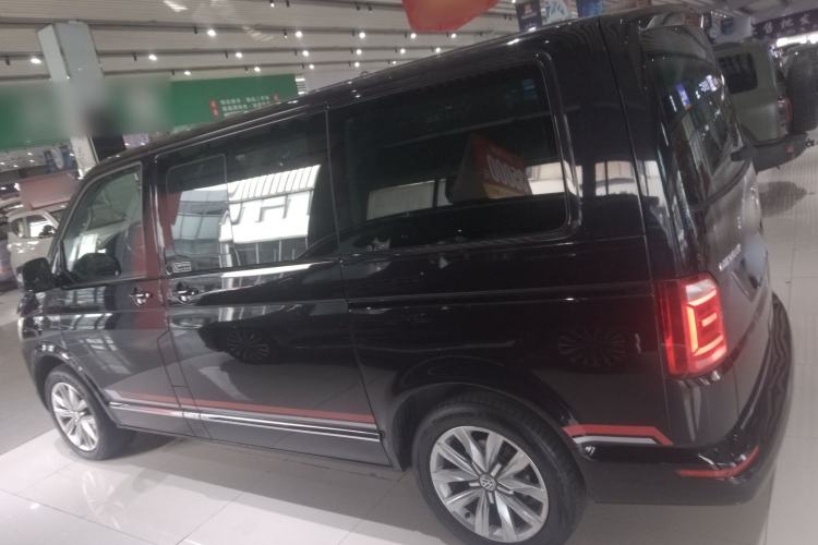 Used Volkswagen Multivan 2018 2.0 TSI Two-Wheel-Drive Luxury Edition 7 Seats Left Side