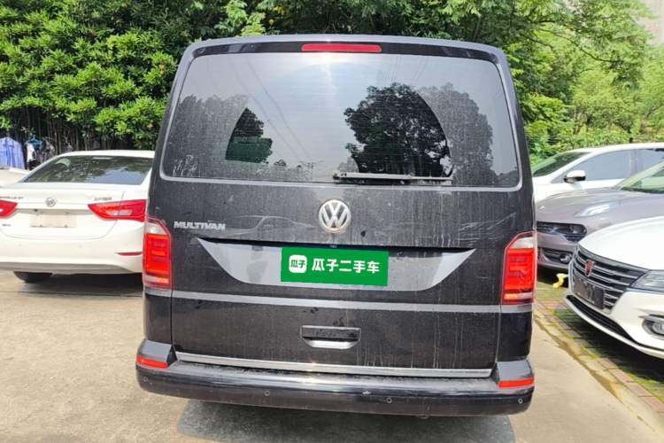 Used Volkswagen Multivan 2018 2.0 TSI Two-Wheel-Drive Luxury Edition 7 Seats Rear