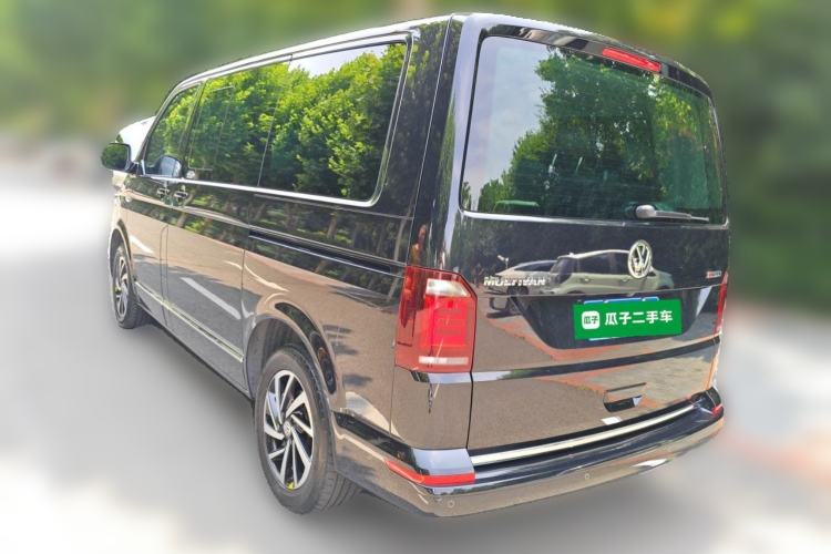 Used Volkswagen Multivan 2018 2.0 TSI 4x4 Explorer Edition 7-Seater Rear Left 45 Deg