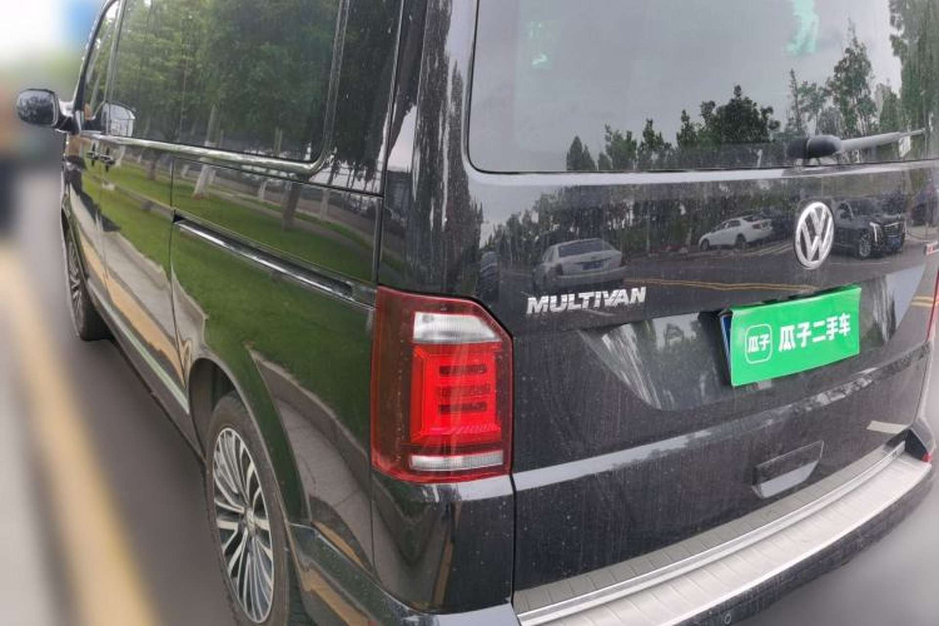 Used Volkswagen Multivan 2018 2.0 TSI Four-Wheel Drive Comfort Edition 7-Seater Rear Left 45 Deg