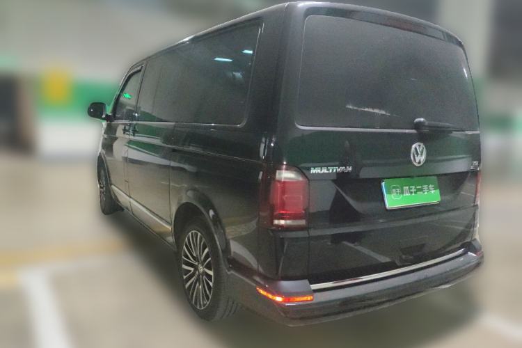 Used Volkswagen Multivan 2018 2.0 TSI Four-Wheel Drive Comfort Edition 7-Seater Rear Left 45 Deg