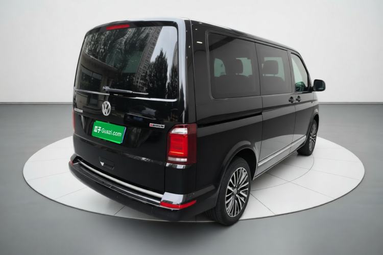 Used Volkswagen Multivan 2018 2.0 TSI Four-Wheel Drive Comfort Edition 7-Seater Rear Right 45 Deg