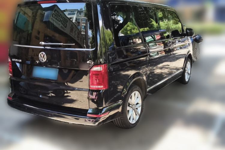 Used Volkswagen Multivan 2018 2.0 TSI Two-Wheel-Drive Luxury Edition 7 Seats Rear Right 45 Deg