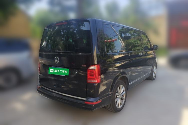 Used Volkswagen Multivan 2018 2.0 TSI Two-Wheel-Drive Luxury Edition 7 Seats Rear Right 45 Deg