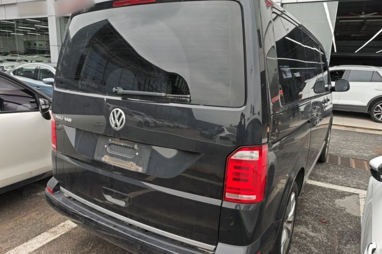 Used Volkswagen Multivan 2018 2.0 TSI Two-Wheel-Drive Luxury Edition 7 Seats Rear Right 45 Deg