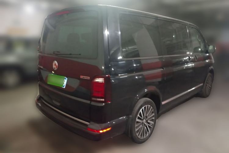 Used Volkswagen Multivan 2018 2.0 TSI Four-Wheel Drive Comfort Edition 7-Seater Rear Right 45 Deg