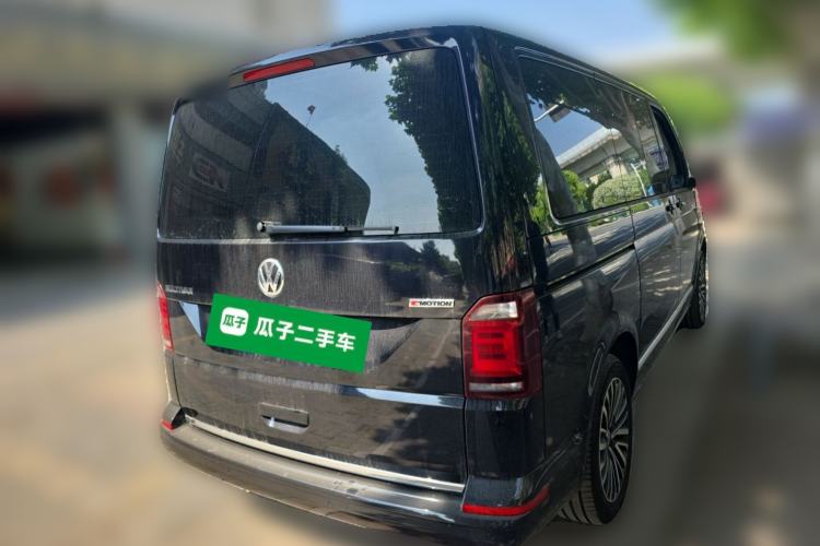 Used Volkswagen Multivan 2018 2.0 TSI 4x4 Explorer Edition 7-Seater Rear Right 45 Deg