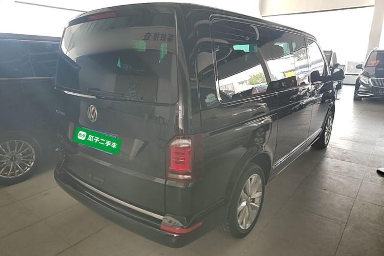 Used Volkswagen Multivan 2018 2.0 TSI Two-Wheel-Drive Luxury Edition 7 Seats Rear Right 45 Deg