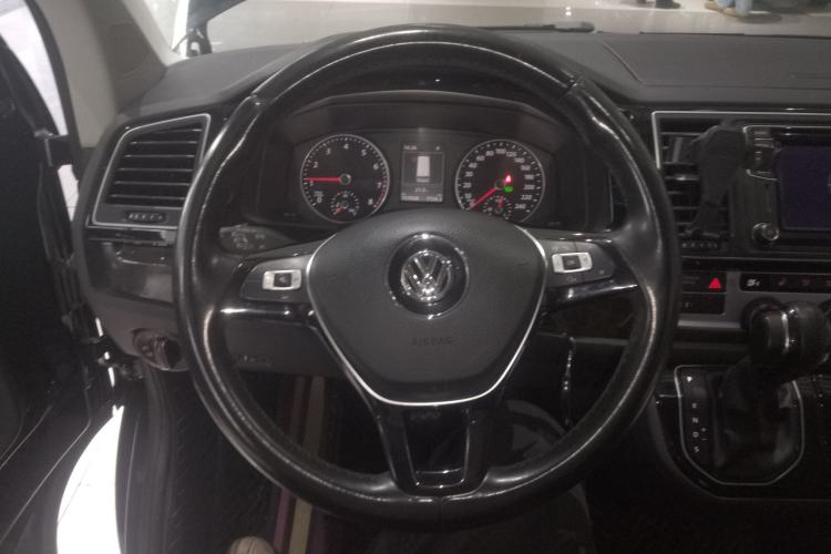Used Volkswagen Multivan 2018 2.0 TSI Two-Wheel-Drive Luxury Edition 7 Seats Steering Wheel