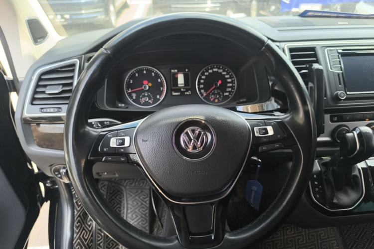 Used Volkswagen Multivan 2018 2.0 TSI 4x4 Prestige Edition 7-Seater Steering Wheel