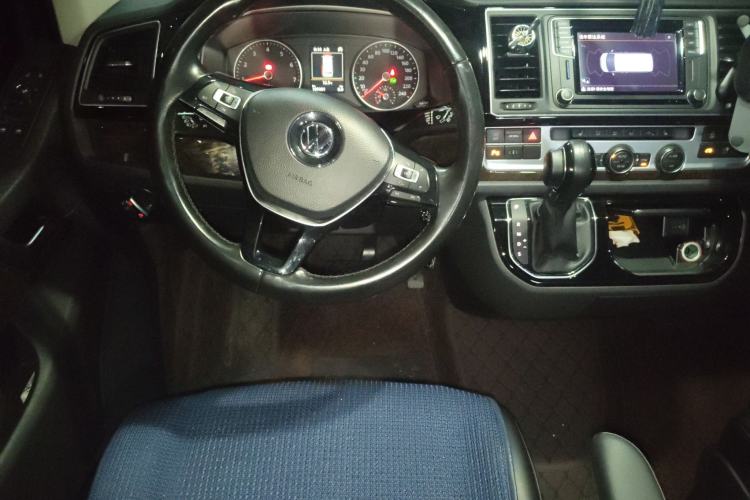 Used Volkswagen Multivan 2018 2.0 TSI Four-Wheel Drive Comfort Edition 7-Seater Steering Wheel