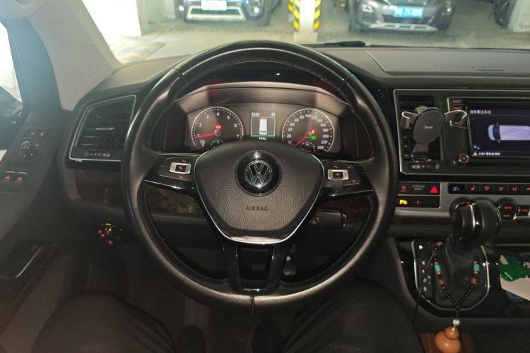 Used Volkswagen Multivan 2018 2.0 TSI Two-Wheel-Drive Luxury Edition 7 Seats Steering Wheel