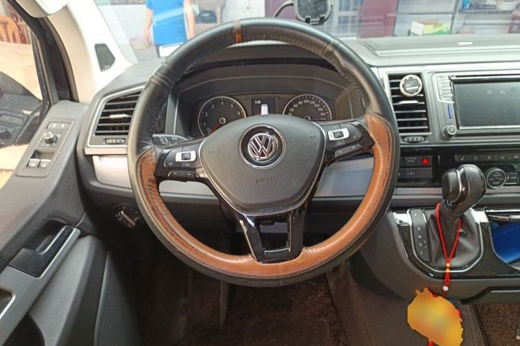 Used Volkswagen Multivan 2018 2.0 TSI 4x4 Prestige Edition 7-Seater Steering Wheel