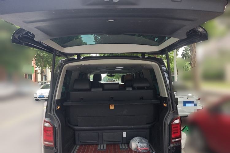 Used Volkswagen Multivan 2018 2.0 TSI 4x4 Prestige Edition 7-Seater Trunk