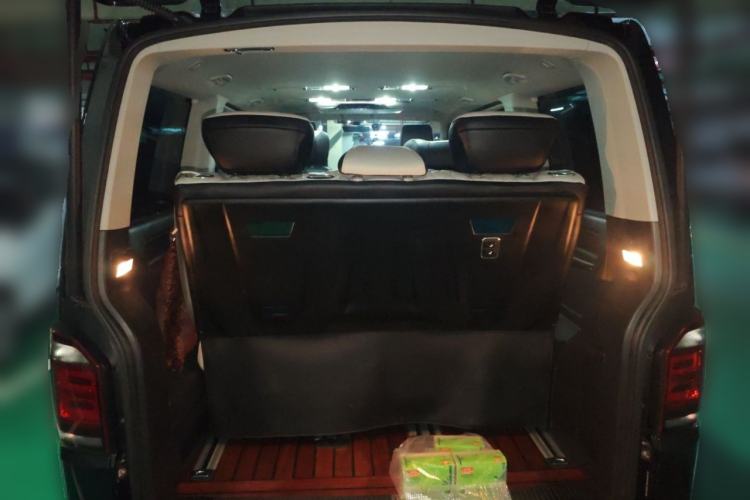 Used Volkswagen Multivan 2018 2.0 TSI 4x4 Prestige Edition 7-Seater Trunk