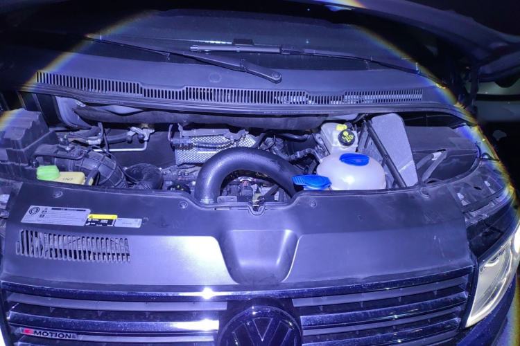 Used Volkswagen Multivan 2018 2.0 TSI 4x4 Prestige Edition 7-Seater Engine Bay