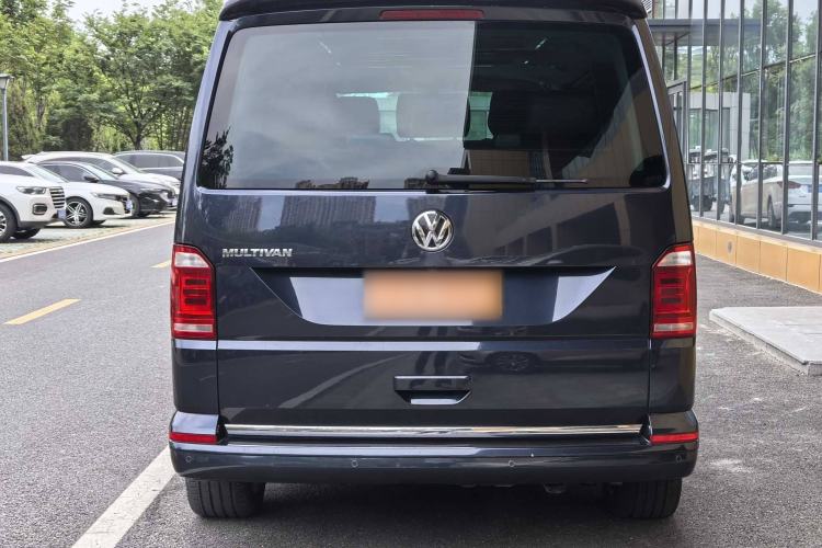 Used Volkswagen Multivan 2018 2.0 TSI Two-Wheel-Drive Luxury Edition 7 Seats Exterior 7