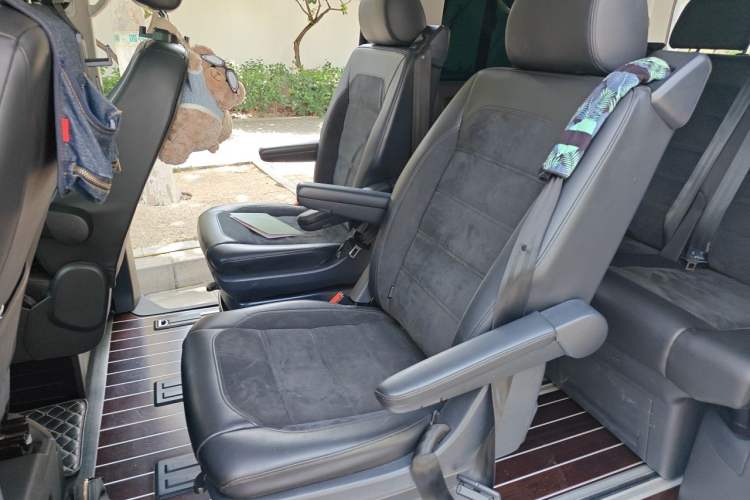 Used Volkswagen Multivan 2018 2.0 TSI Four-Wheel Drive Comfort Edition 7-Seater Left Rear Seat